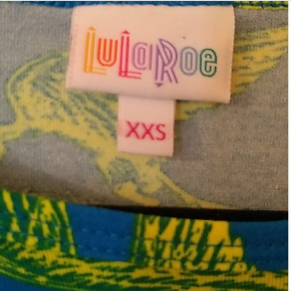 Lularoe Irma bird print shirt-green & blue - Picture 2 of 5